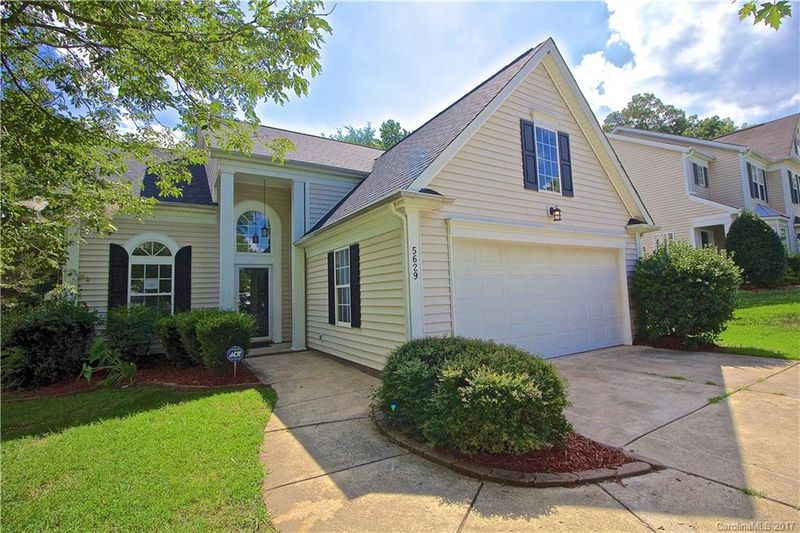 5629 Timbertop Ln, Charlotte, NC 28215
