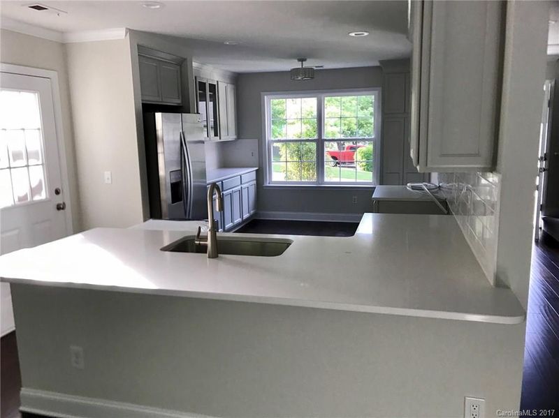 5522 Chalyce Ln, Charlotte, NC 28270
