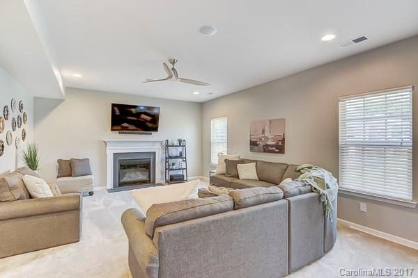 3532 Ettrick Pl, Charlotte, NC 28278