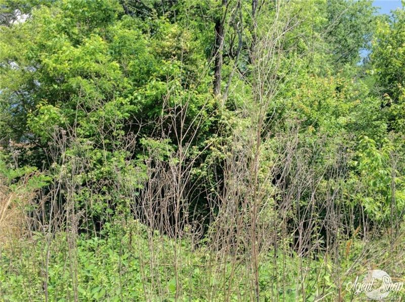 L2 Brookhaven Rd #2, Statesville, NC 28625