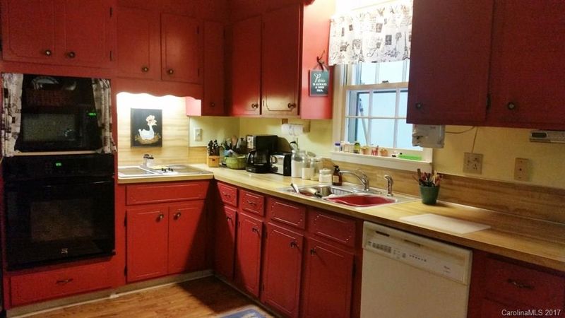 1017 Seneca Rd, Mount Pleasant, NC 28124