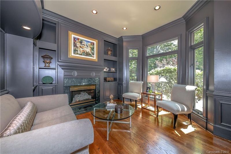 6900 Ancient Oak Ln, Charlotte, NC 28277