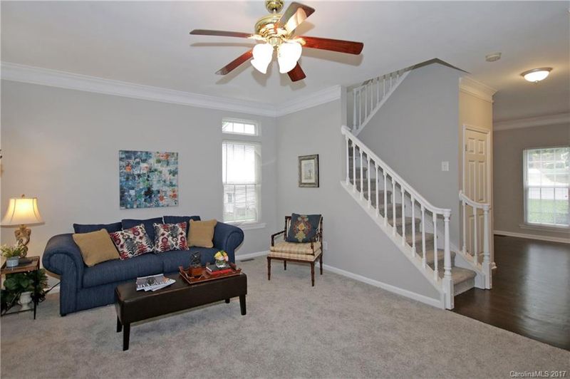 107 Babbling Brook Rd, Mooresville, NC 28117