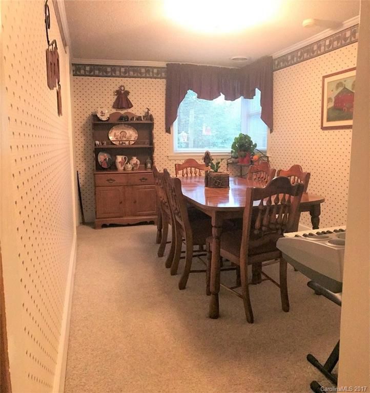 2029 Lynwood Dr, Lancaster, SC 29720
