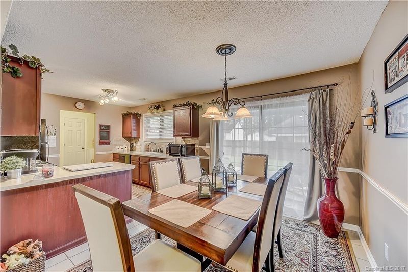 3355 Chadbury Dr NW, Concord, NC 28027