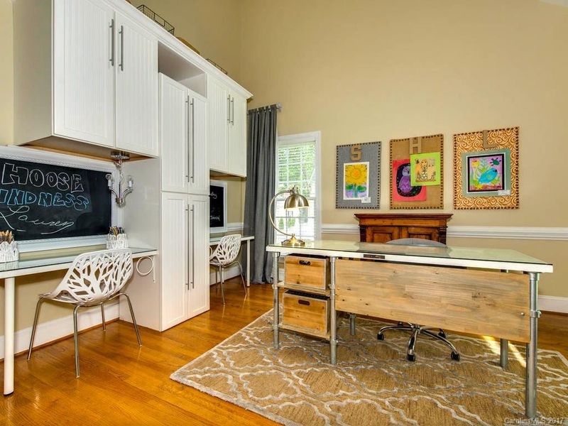 7605 Sharpthorne Pl, Charlotte, NC 28270