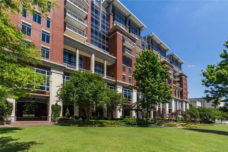 435 S Tryon St #507, Charlotte, NC 28202