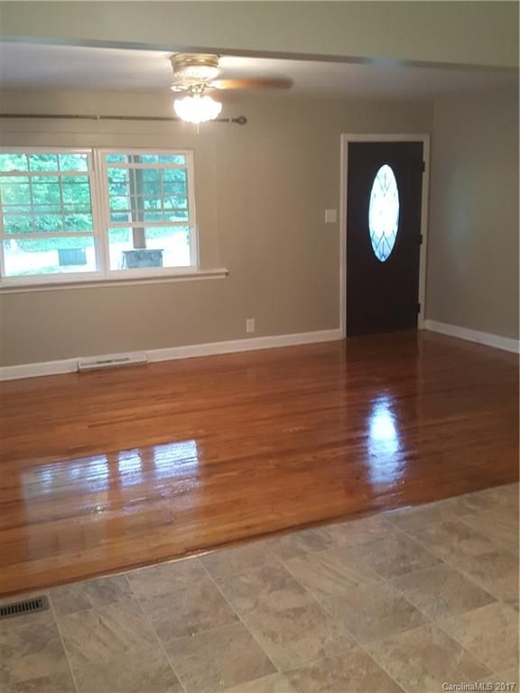 7471 Lake Haven Dr, Denver, NC 28037