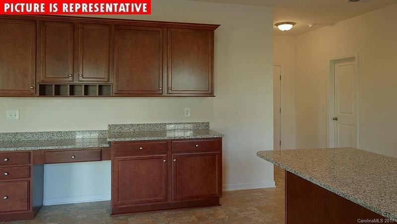 112 Meadow Stream Dr #4, Mount Holly, NC 28120