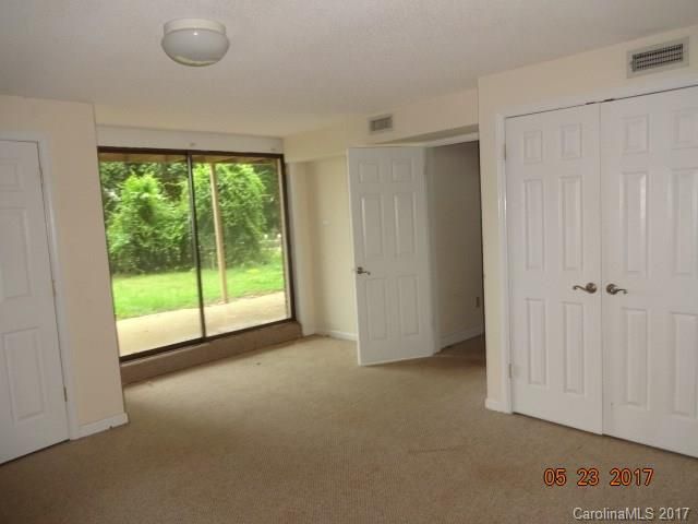 20710 Eastpoint Dr, Cornelius, NC 28031