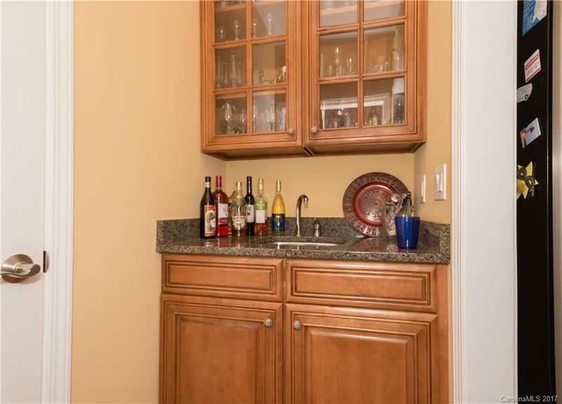 112 Chestnut Tree Rd, Mooresville, NC 28117