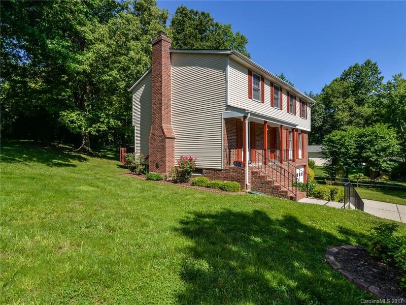 6832 Morganford Rd, Charlotte, NC 28211