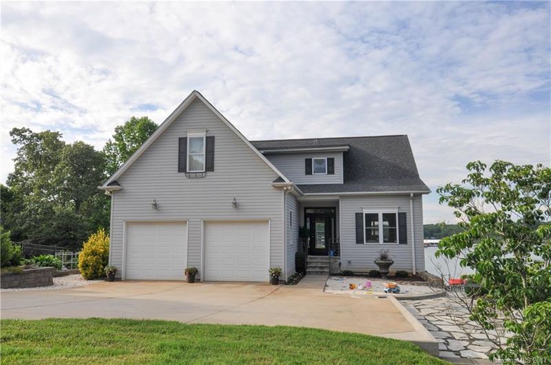 4534 Burris Rd, Denver, NC 28037