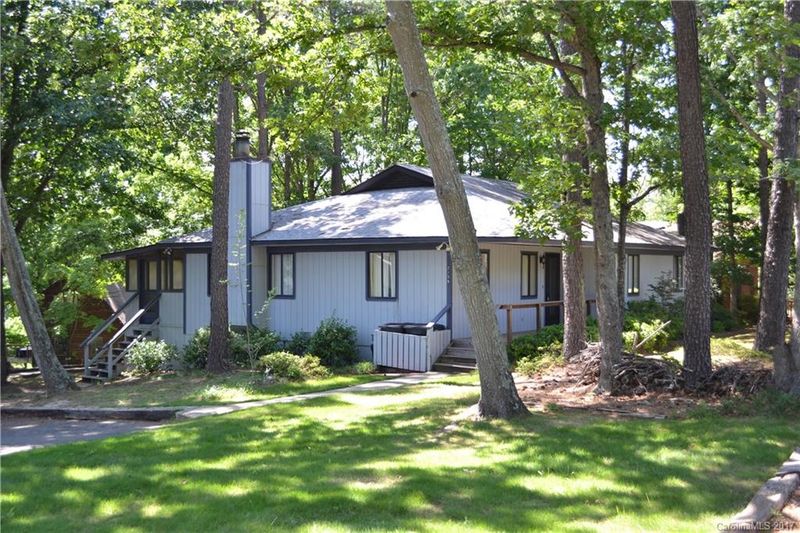 2156 Marquesas Ave, Tega Cay, SC 29708