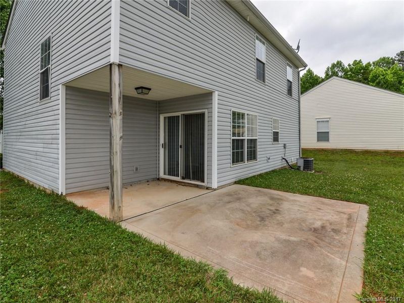 8904 Canso Ct, Charlotte, NC 28269