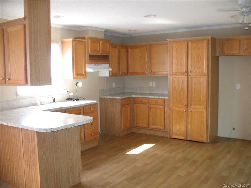 8229 Reepsville Rd #2, Lincolnton, NC 28092