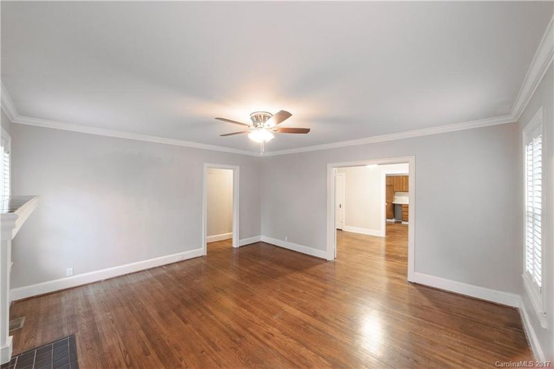228 Laurel Ave, Charlotte, NC 28207