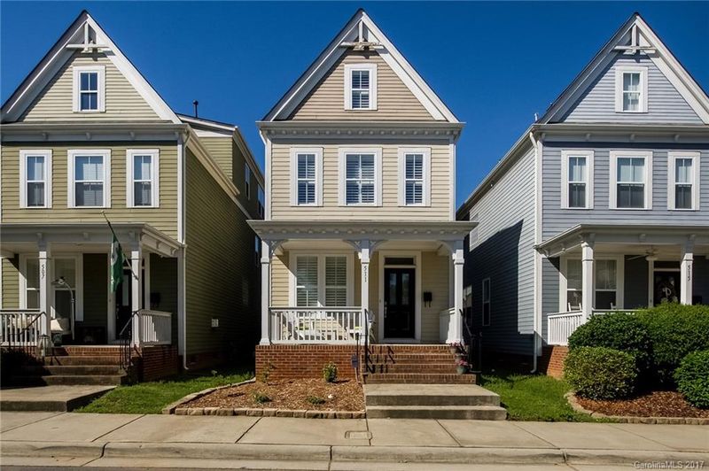 511 Dubois Ct, Charlotte, NC 28208