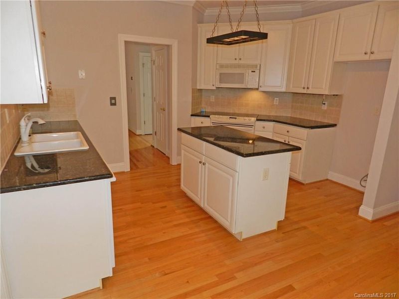 10024 Percussion Ct, Charlotte, NC 28270