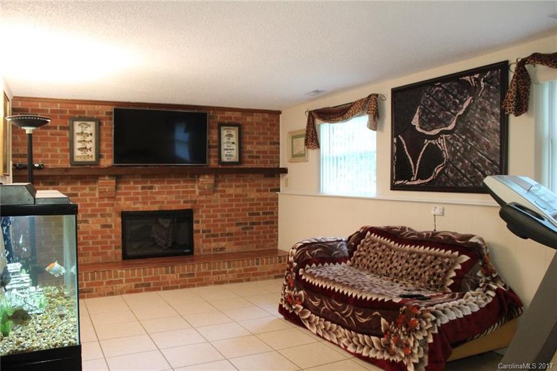 11807 Battery Pl, Charlotte, NC 28273