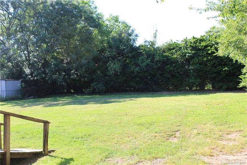206 Alexander St, Clover, SC 29710