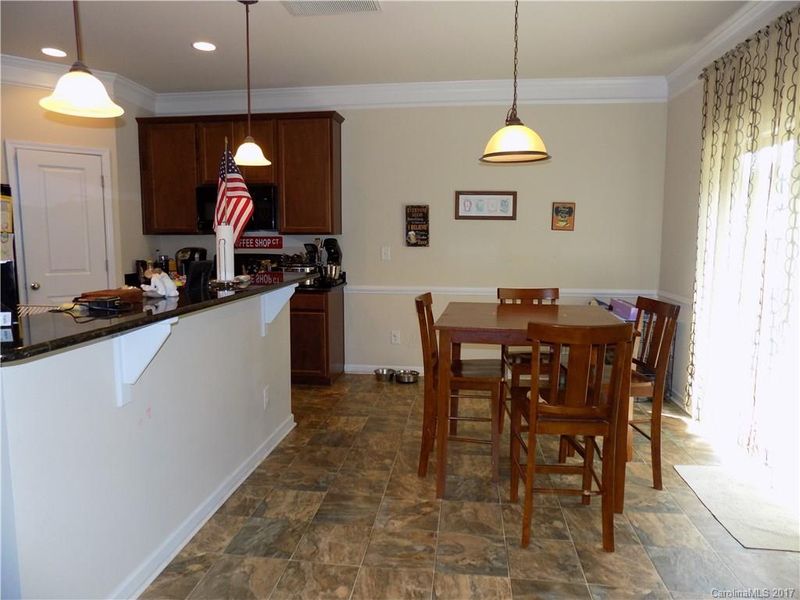 2754 Old House Cir, Matthews, NC 28105