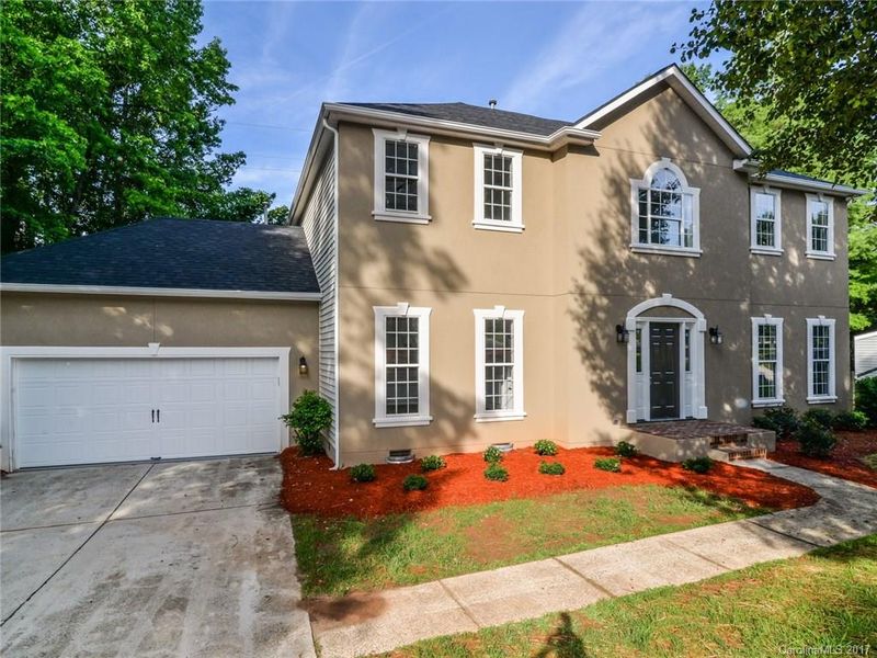 12117 Sandringham Pl, Charlotte, NC 28262