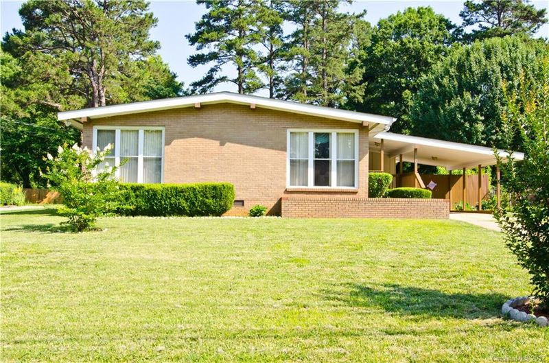 5509 Kerry Ln, Charlotte, NC 28215