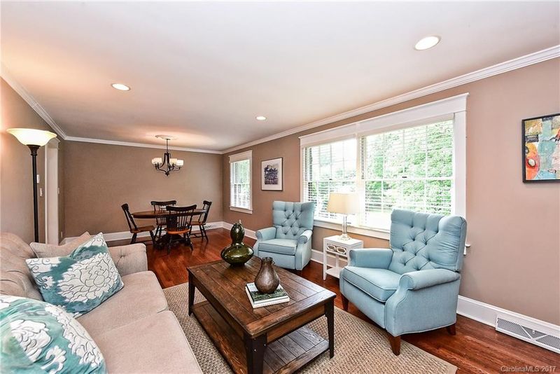5311 Addison Dr, Charlotte, NC 28211