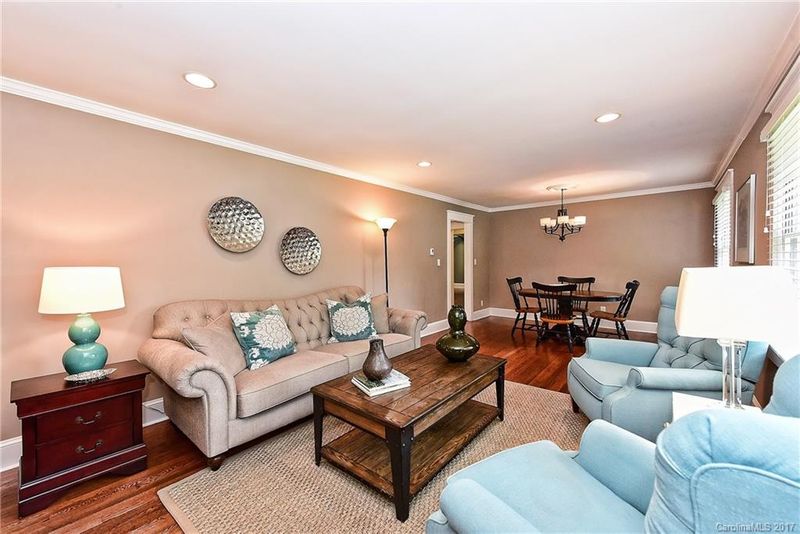 5311 Addison Dr, Charlotte, NC 28211