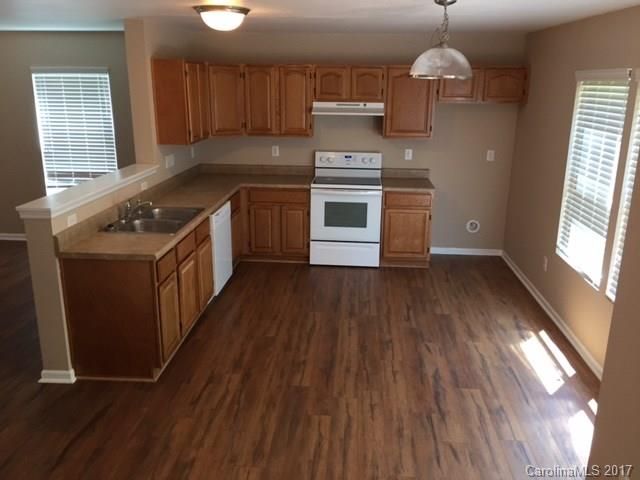 233 Aershire Ct, Concord, NC 28025