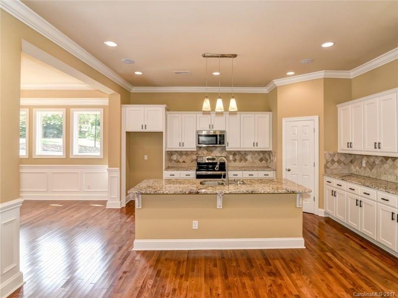 756 Sloan St, Denver, NC 28037