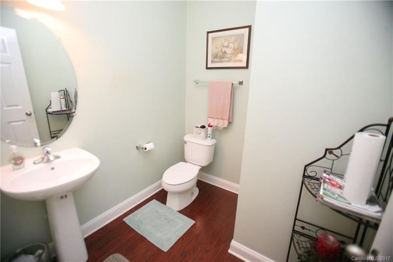 6528 Prosperity Commons Dr, Charlotte, NC 28269