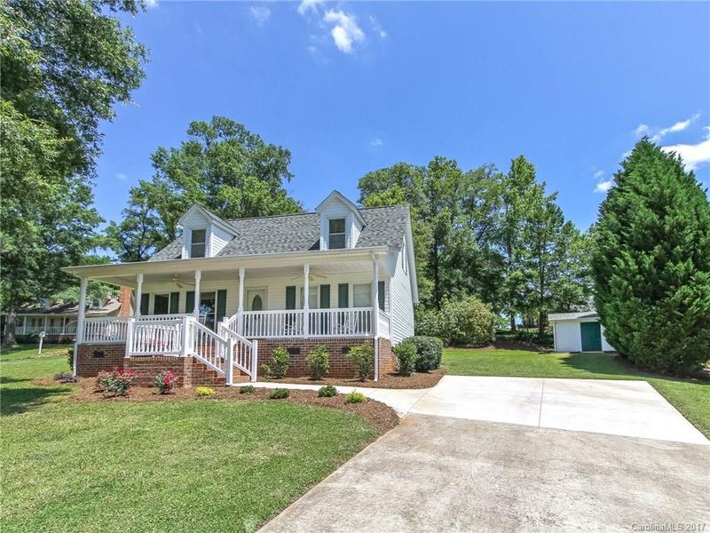 110 Shamrock Ct, Fort Mill, SC 29715