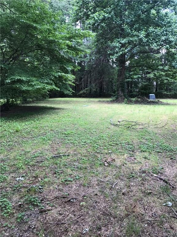 8132 Dow Rd, Charlotte, NC 28269