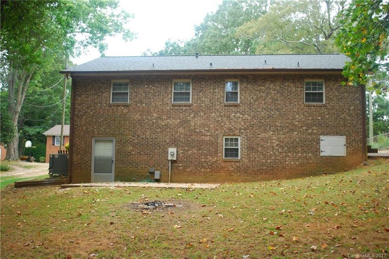 534 Englewood St NE, Concord, NC 28025