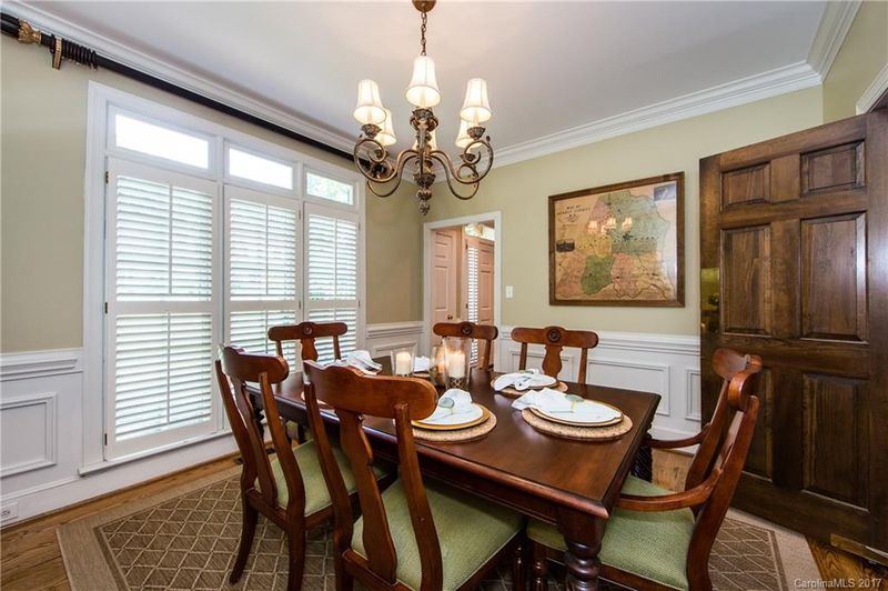 6028 Alexa Rd, Charlotte, NC 28277