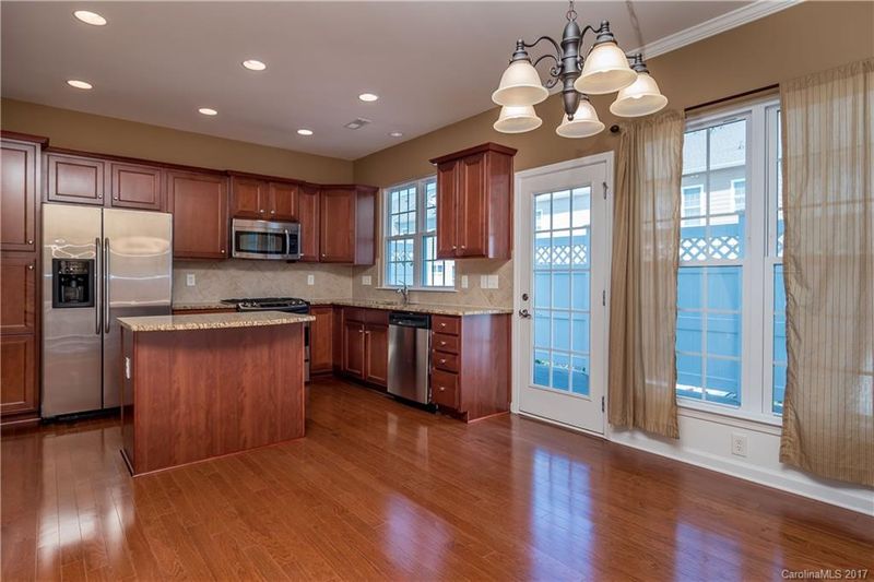 916 Lyndley Dr, Fort Mill, SC 29708