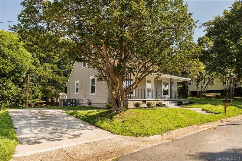 124 Parallel Ct, Concord, NC 28025