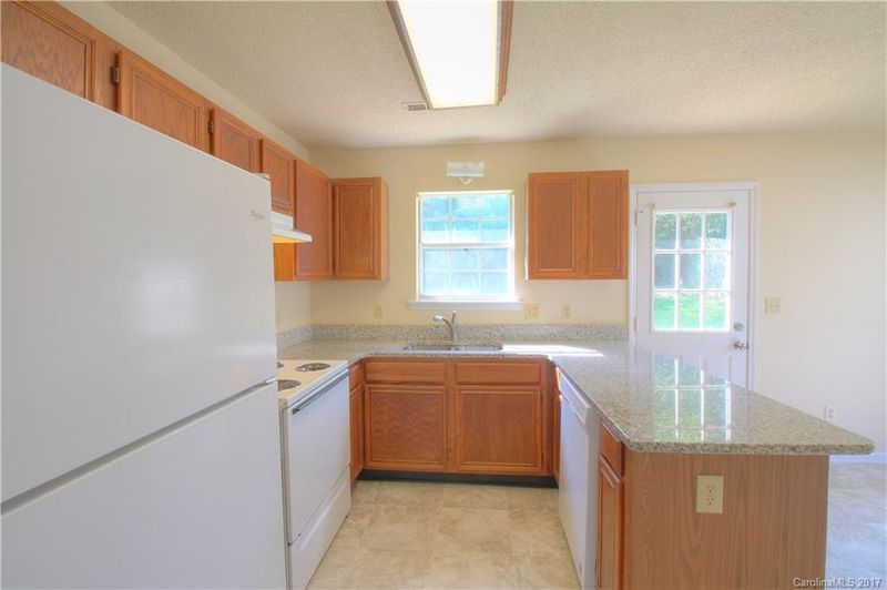 3200 Faircroft Way, Monroe, NC 28110