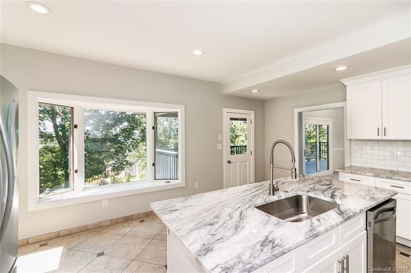 401 Eagles Walk, Gastonia, NC 28056