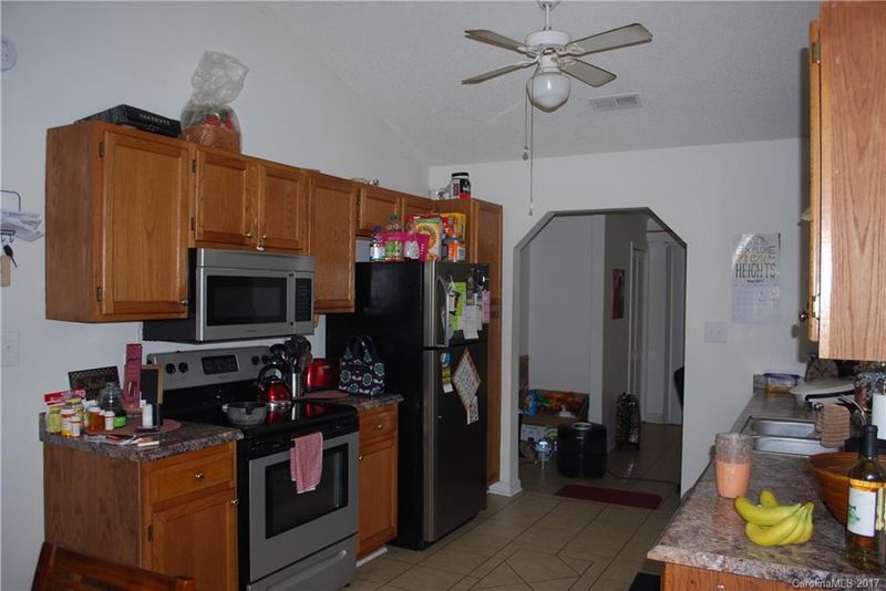 6315 Richfield Ln, Charlotte, NC 28269
