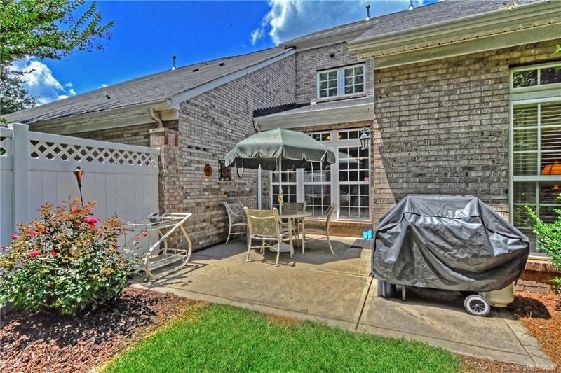 5149 Berkeley Creek Ln #17, Charlotte, NC 28277