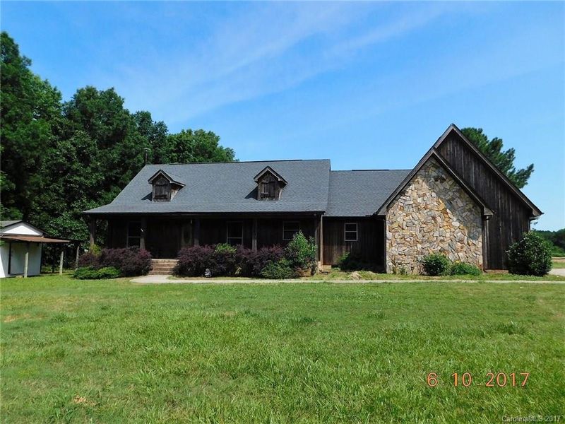 4220 Jenkins Rd, Marshville, NC 28103