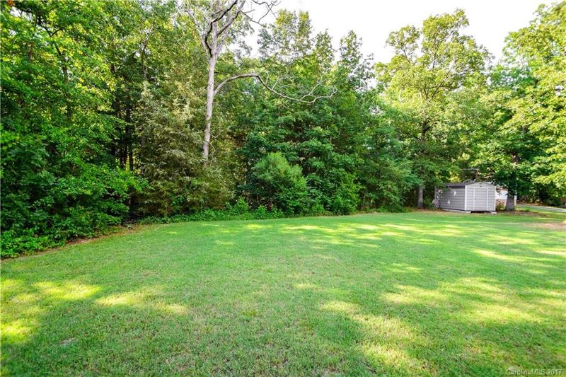406 Elm St, Wingate, NC 28174