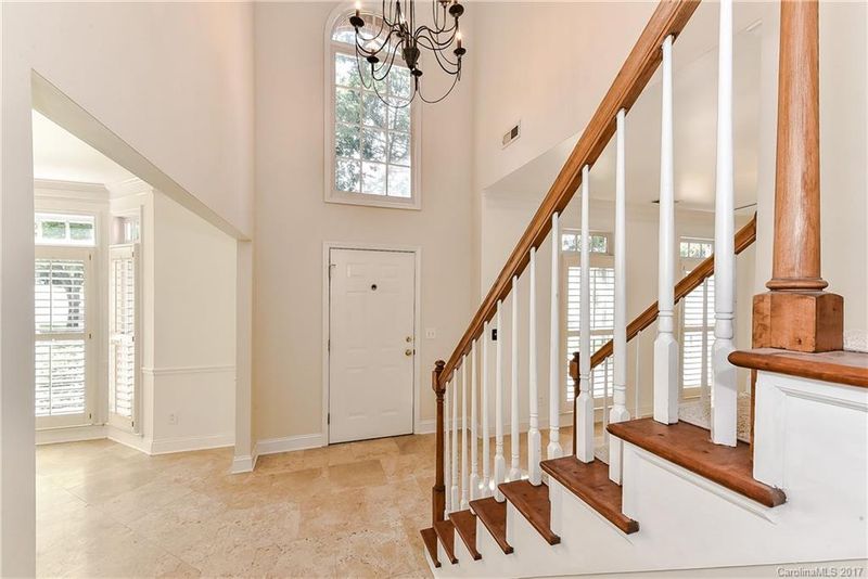 309 Walnut Point Dr, Matthews, NC 28105