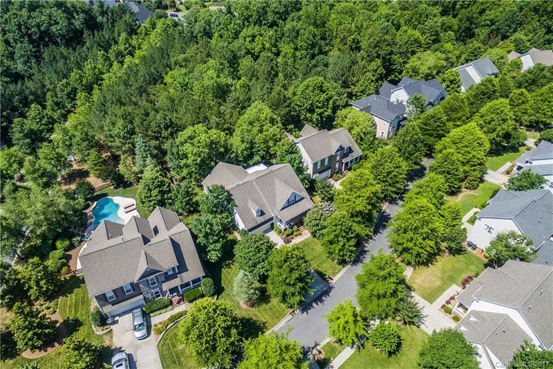 1205 Whitetail Dr, Tega Cay, SC 29708
