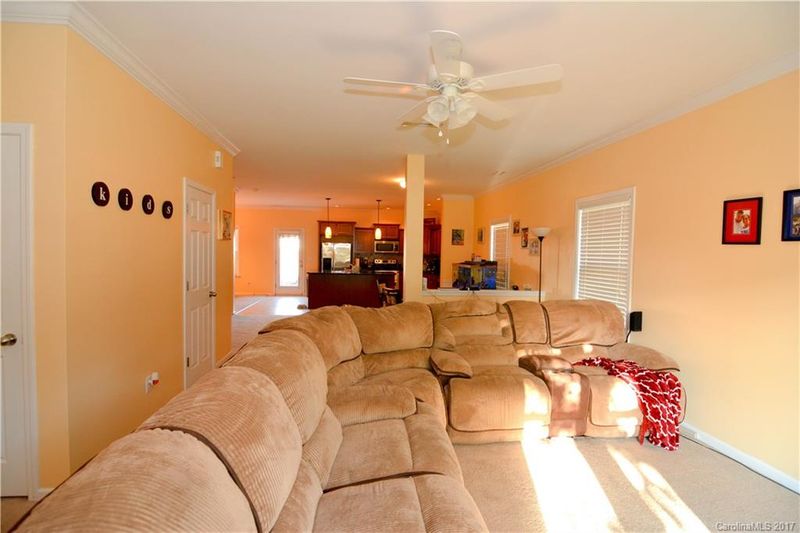 5051 Meanna Dr, Clover, SC 29710