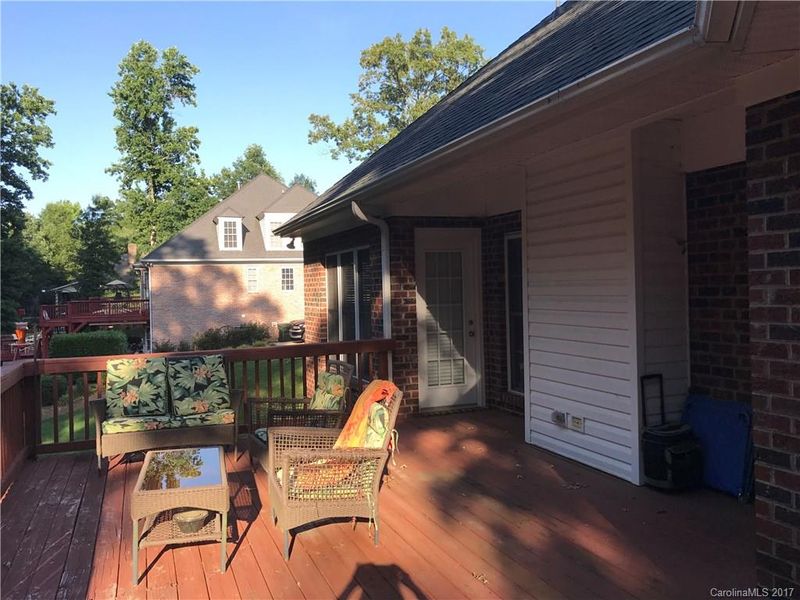 11515 Lemmond Acres Dr, Mint Hill, NC 28227