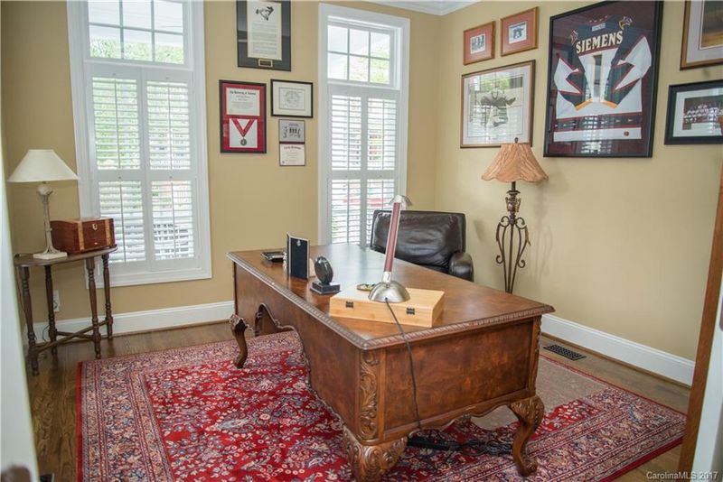 450 Ohenry Ave, Davidson, NC 28036